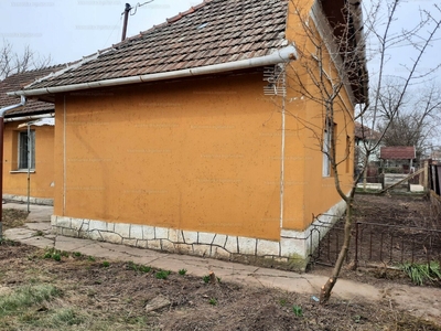 Eladó családi ház - Tiszadada, Szabolcs-Szatmár-Bereg megye