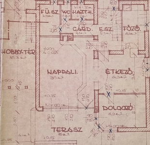 Eladó családi ház - Veszprém, Jutasi út