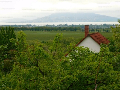 Eladó külterületi telek - Balatonlelle, Kishegy