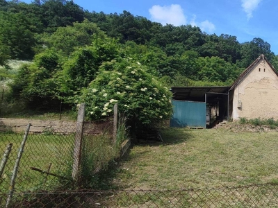 Eladó nyaraló telek Balatonalmádiban belterület - Balatonalmádi, Veszprém - Nyaralók, üdülők