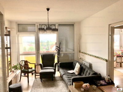 Eladó panel lakás - IV. kerület, Aradi utca