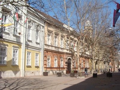 Kiadó tégla lakás - Miskolc, Városház tér 4.