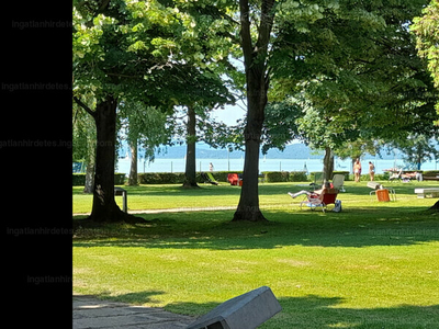 Kiadó üdülőházas nyaraló - Balatonföldvár, Rákóczi Ferenc utca 32-40.