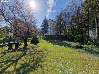 Nem mindennapi lakás a Szépvölgyi úton - II. kerület, Budapest - Lakás