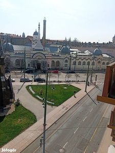 Szeged, Széchenyi tér mellett, 2 szobás téglalakás eladó - Szeged, Csongrád-Csanád - Lakás