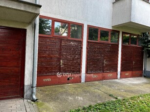Eladó garázs Debrecen, Agárdi utca