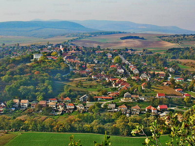 Eladó lakóövezeti telek - Bajna, Nagytabán utca