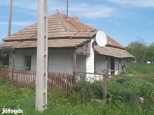 Eladó ingatlan Sarudon, a Tisza-tó Élményfalujában