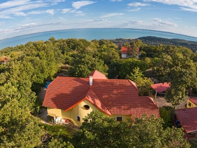 Balatonalmádi, ingatlan, ház, 230 m2, 280.000.000 Ft