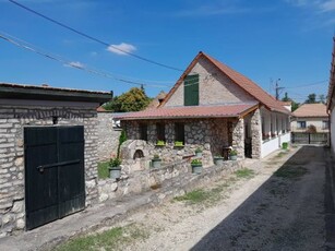 Eladó Ház, Komárom-Esztergom megye Dunaalmás