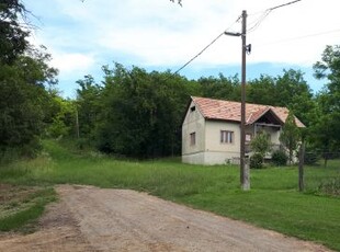 Eladó Ház, Somogy megye Somogymeggyes Dombtetőn álló, panorámás, szomszédoktól távoli házikó