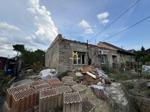 Eladó ikerházBudapest, XXI. kerület, Királyerdő, Tövis utca