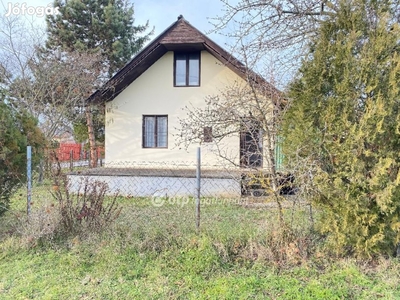 36 nm-es ház eladó Pécs