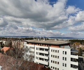 Eladó felújított lakás - Siófok