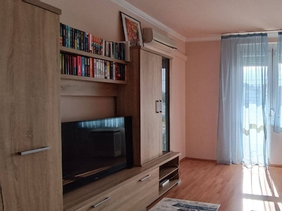 Debrecenben Libakert 56nm 2 szobás társas házi tégla lakás eladó - Debrecen, Hajdú-Bihar - Lakás