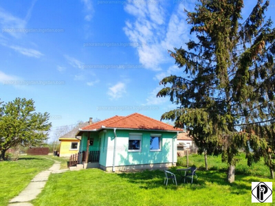 Eladó családi ház - Abda, Győr-Moson-Sopron megye