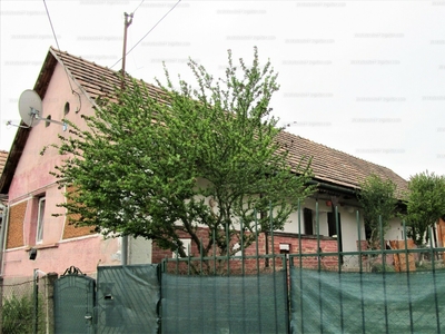 Eladó családi ház - Csoma, Kossuth Lajos utca
