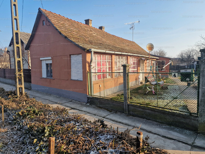 Eladó családi ház - Hajdúszovát, Szoboszlói utca