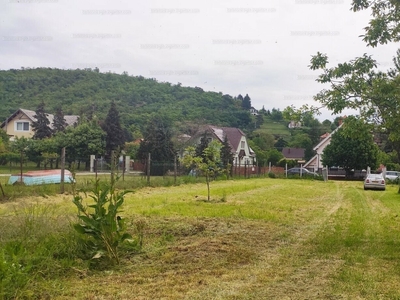 Eladó lakóövezeti telek - Balatongyörök, Zsöllehát