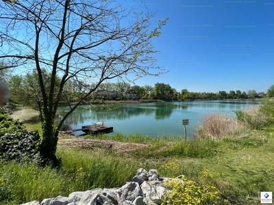 Eladó lakóövezeti telek - Délegyháza, Robinson park