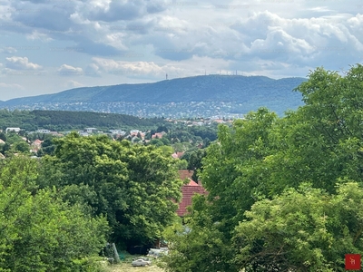 Eladó lakóövezeti telek - Üröm, Deák Ferenc utca