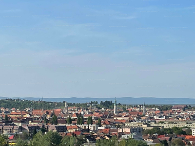 Eladó tégla lakás - Sopron, Citadella utca