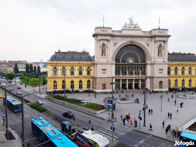 VII. Kerület, Baross tér, 80 m2-es, 3. emeleti, társasházi lakás - VII. kerület, Budapest - Lakás