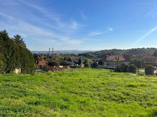 Pécs, ingatlan, telek, 50.000.000 Ft