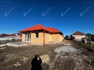 újépítésű, Monor, ingatlan, lakás, 80 m2, 64.900.000 Ft