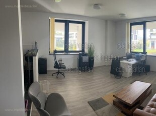 Újpest, Budapest, ingatlan, üzleti ingatlan, 60 m2, 315.000 Ft