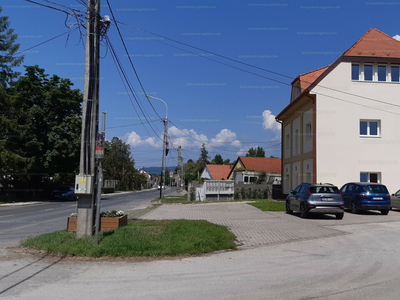 Eladó családi ház - Dunabogdány, Központ