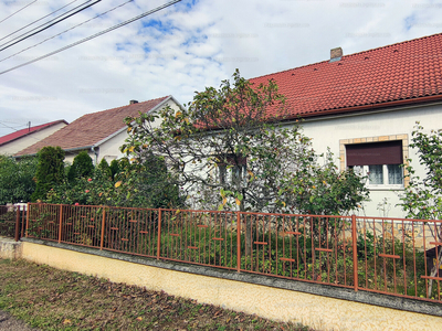 Eladó családi ház - Kozármisleny, Munkácsy Mihály utca