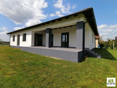 Eladó családi ház - Zalaegerszeg, Hatház