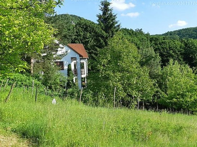 Eladó lakóövezeti telek - Esztergom, Pálosok utcája 2.