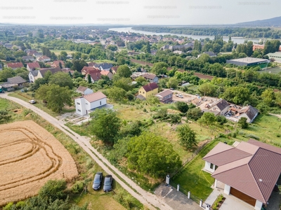 Eladó lakóövezeti telek - Vác, Angyal utca