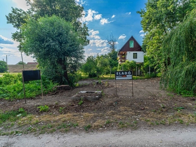 Eladó lakóövezeti telek - Szeged, Tápé