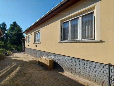 Eladó családi ház - Aldebrő, Árpád út
