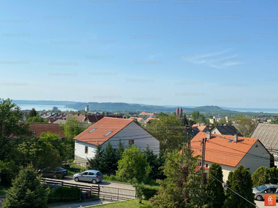 Eladó családi ház - Balatonfüred, Tamáshegy