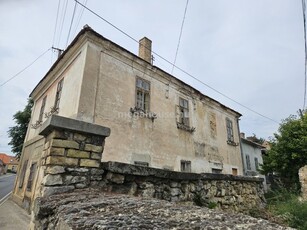 Eladó családi ház Balatonfüred