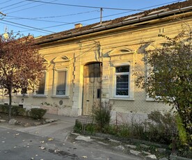 Eladó újszerű állapotú lakás - Budapest XV. kerület