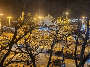 Kiadó téglalakás, albérlet Budapest, V. kerület, Tetőtér