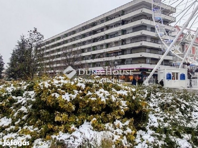 Eladó panorámás belvárosi lakás, Kecskemét