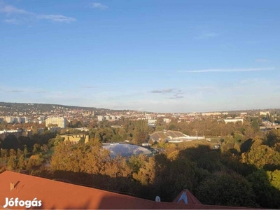 Pécs, Uránváros Gyönyörű panorámás 10-dik emeleti lakás