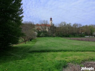 Belterületi építési telek Balatonendréden