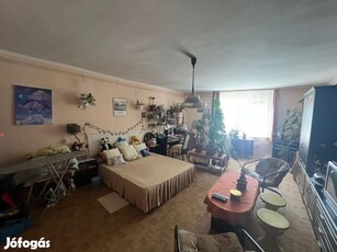 Eladó 144 m2 családi ház, Szarvas