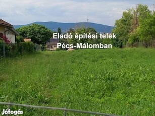 Eladó, örökpanorámás pécsi telek