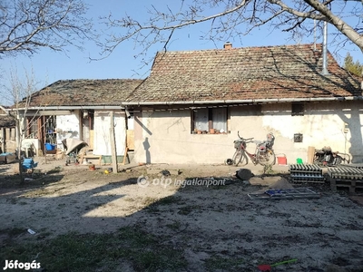 Csongrádi 74 nm-es ház eladó - Bokros, Csongrád, Csongrád-Csanád - Ház