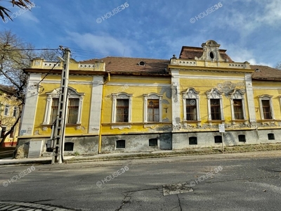 Kecskemét, ingatlan, üzleti ingatlan, 1047 m2, 299.000.000 Ft