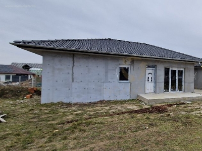 újépítésű, Ócsa, ingatlan, ház, 72 m2, 55.900.000 Ft