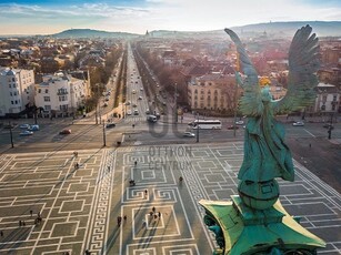 Eladó téglalakás Budapest, VI. kerület, Diplomatanegyed, 2. emelet